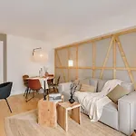 Appartement Orhy - 2 Et Terrasse à Porte Dauphine Paris