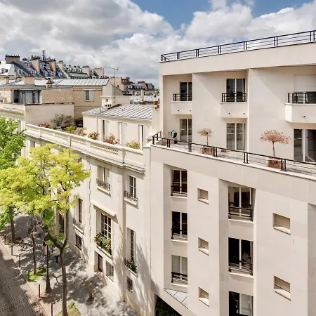Orhy - 2 Et Terrasse à Porte Dauphine Appartement Paris